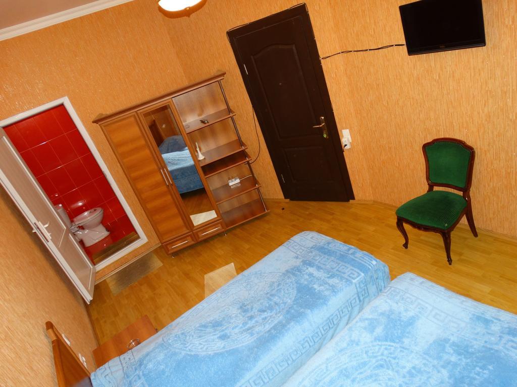 Hotel Sano Kʼutʼaisi Quarto foto
