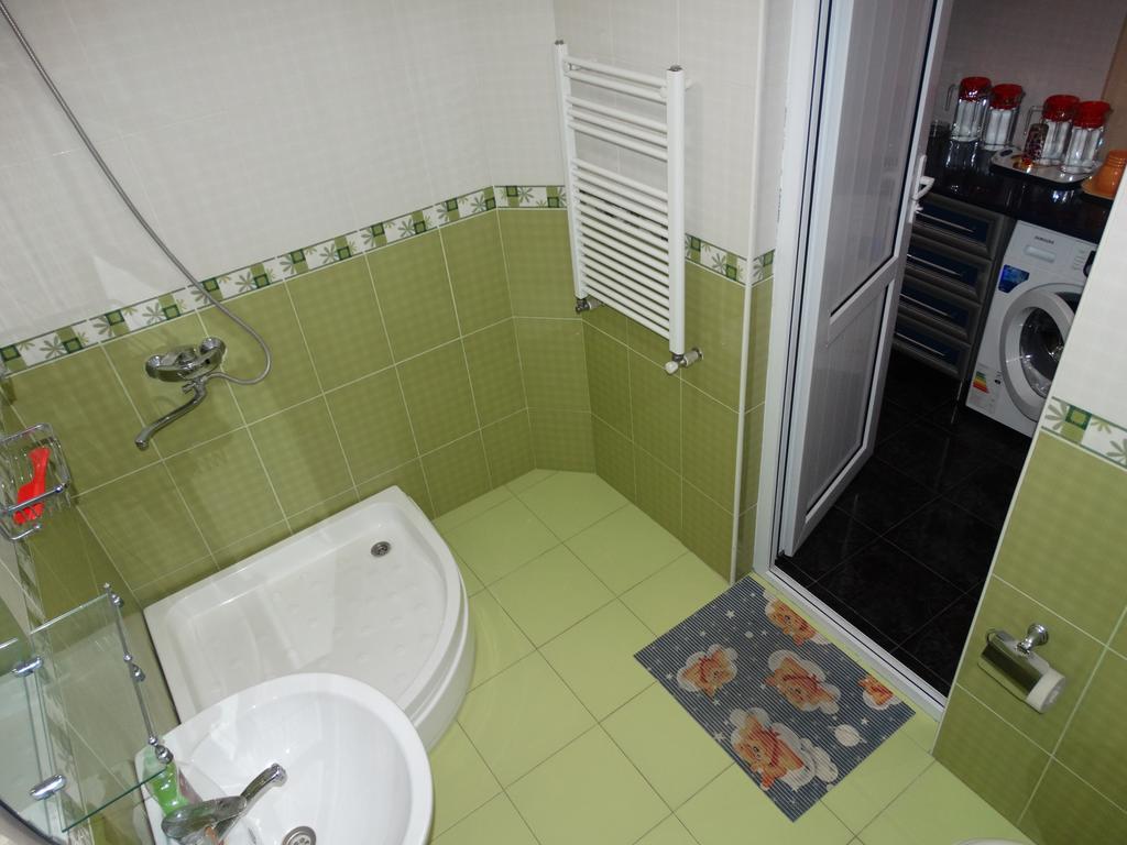 Hotel Sano Kʼutʼaisi Quarto foto